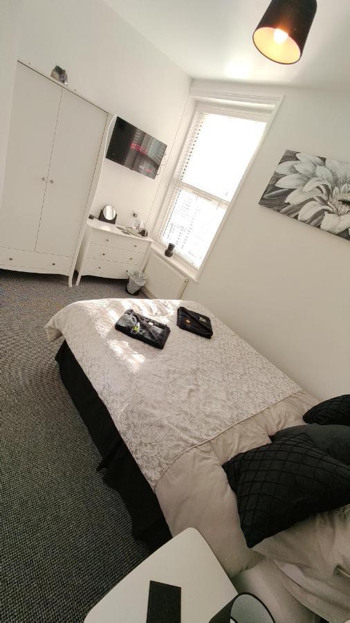 The Castleton Bed & Breakfast Blackpool Luaran gambar